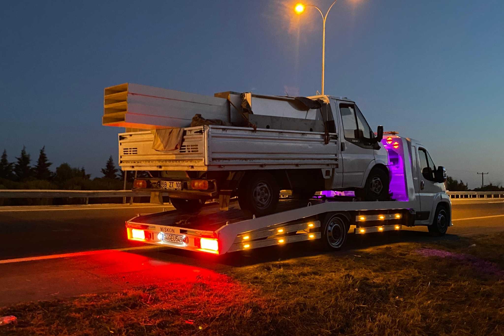 En yakın oto çekici